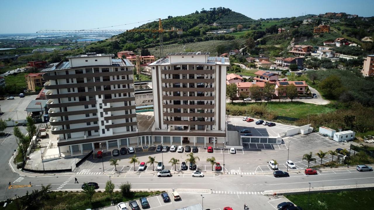 Hotel Eboli Eksteriør billede