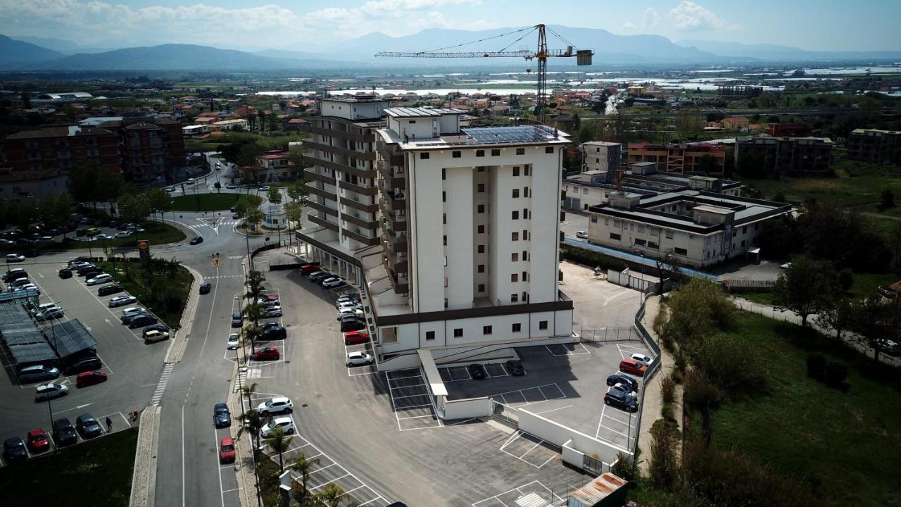 Hotel Eboli Eksteriør billede