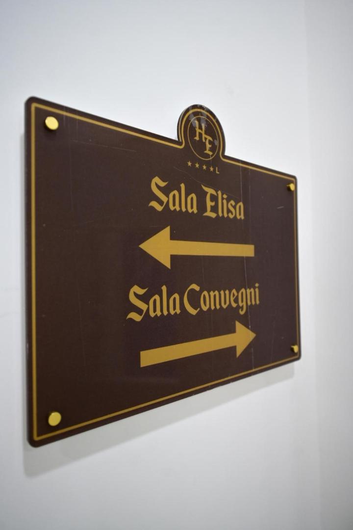 Hotel Eboli Eksteriør billede